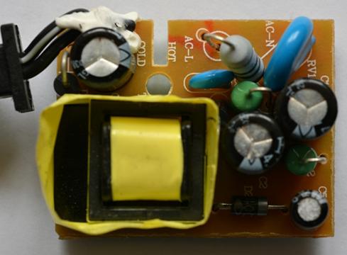 Deska spojů - strana součástek